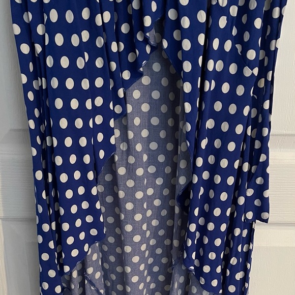 Super fun and cute blue dress with white polkadots - Picture 4 of 7